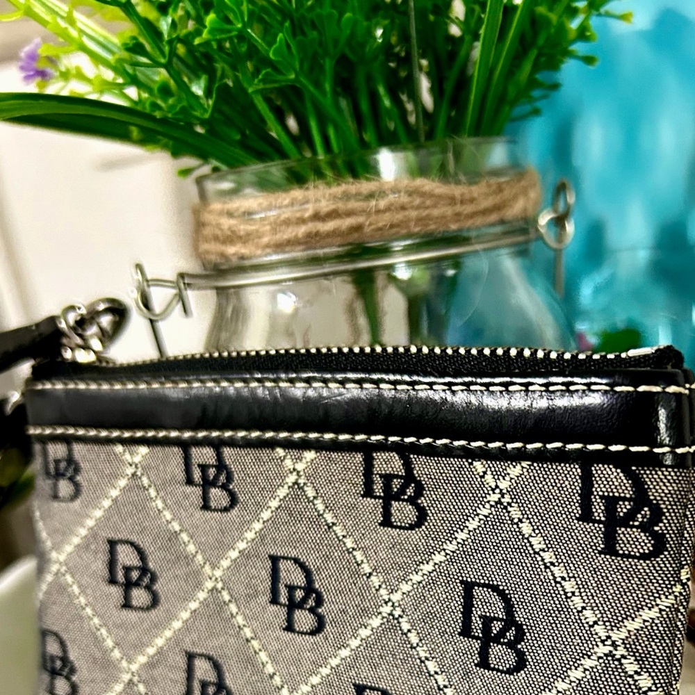 Dooney & Bourke Black and Tan Patterned Wristlet - Picture 3 of 7